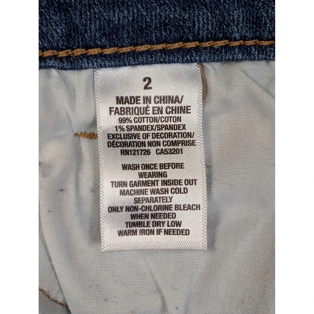 Aeropostale‎ Womens Bermuda Shorts Size 2 Distressed Cuffed Blue Denim